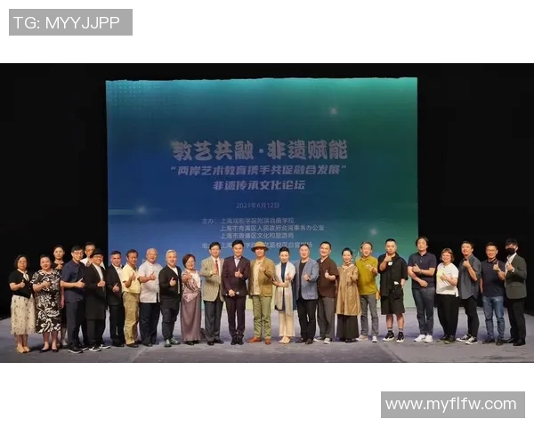 中国与香港的关系探讨:历史文化交融与未来发展展望 中国与香港的关系探讨:历史文化交融与未来发展展望